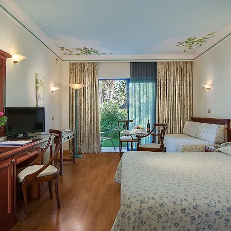 Hotel Atrium Palace Thalasso And 5*