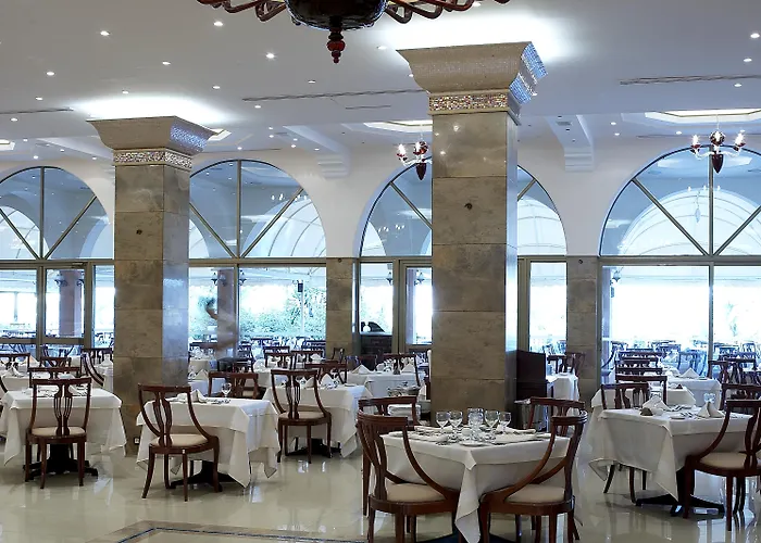 Atrium Palace Thalasso And Otel 5*