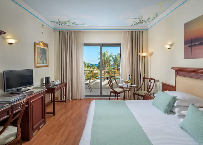 Atrium Palace Thalasso And Otel 5*