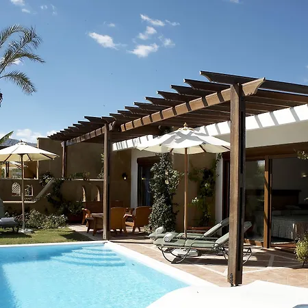 中庭宫殿水疗生活别墅度假酒店 酒店