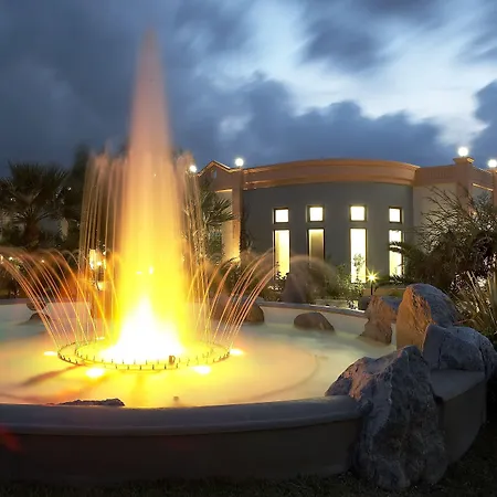 中庭宫殿水疗生活别墅度假酒店 酒店 卡拉索斯